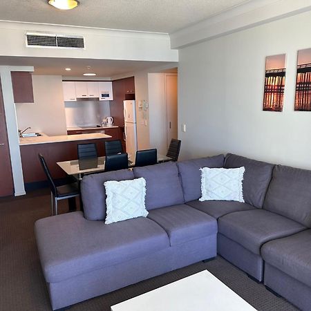 Appartement Deluxe Chevron Renaissance à Gold Coast Extérieur photo