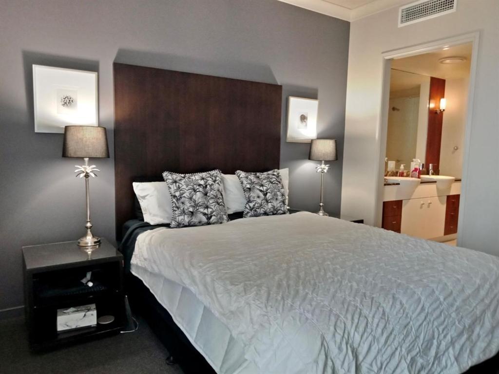 Appartement Deluxe Chevron Renaissance à Gold Coast Extérieur photo