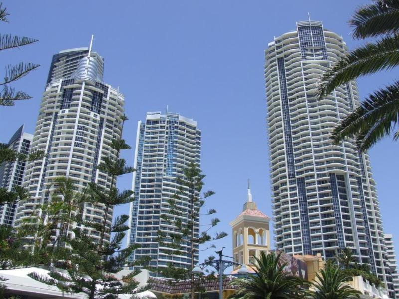 Appartement Deluxe Chevron Renaissance à Gold Coast Extérieur photo
