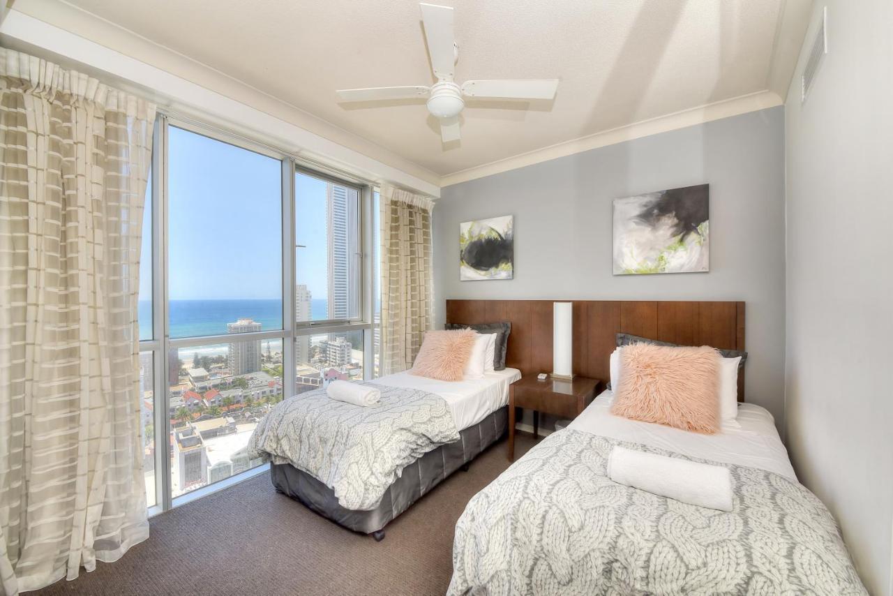 Appartement Deluxe Chevron Renaissance à Gold Coast Extérieur photo