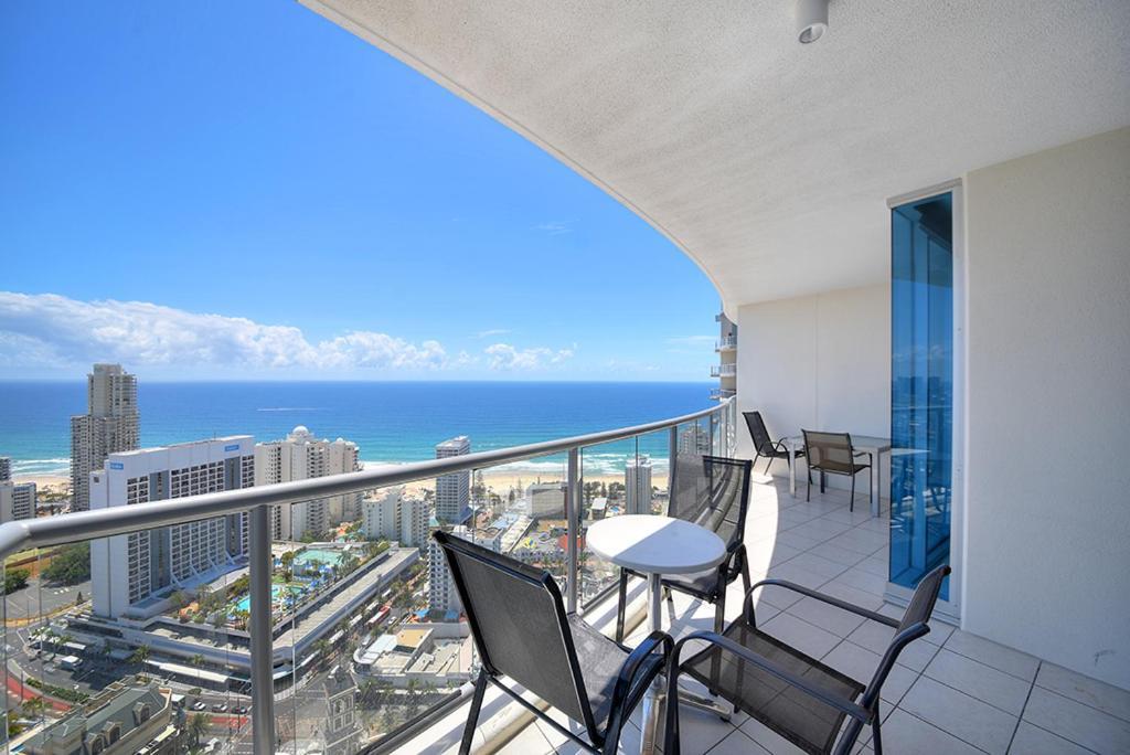Appartement Deluxe Chevron Renaissance à Gold Coast Extérieur photo